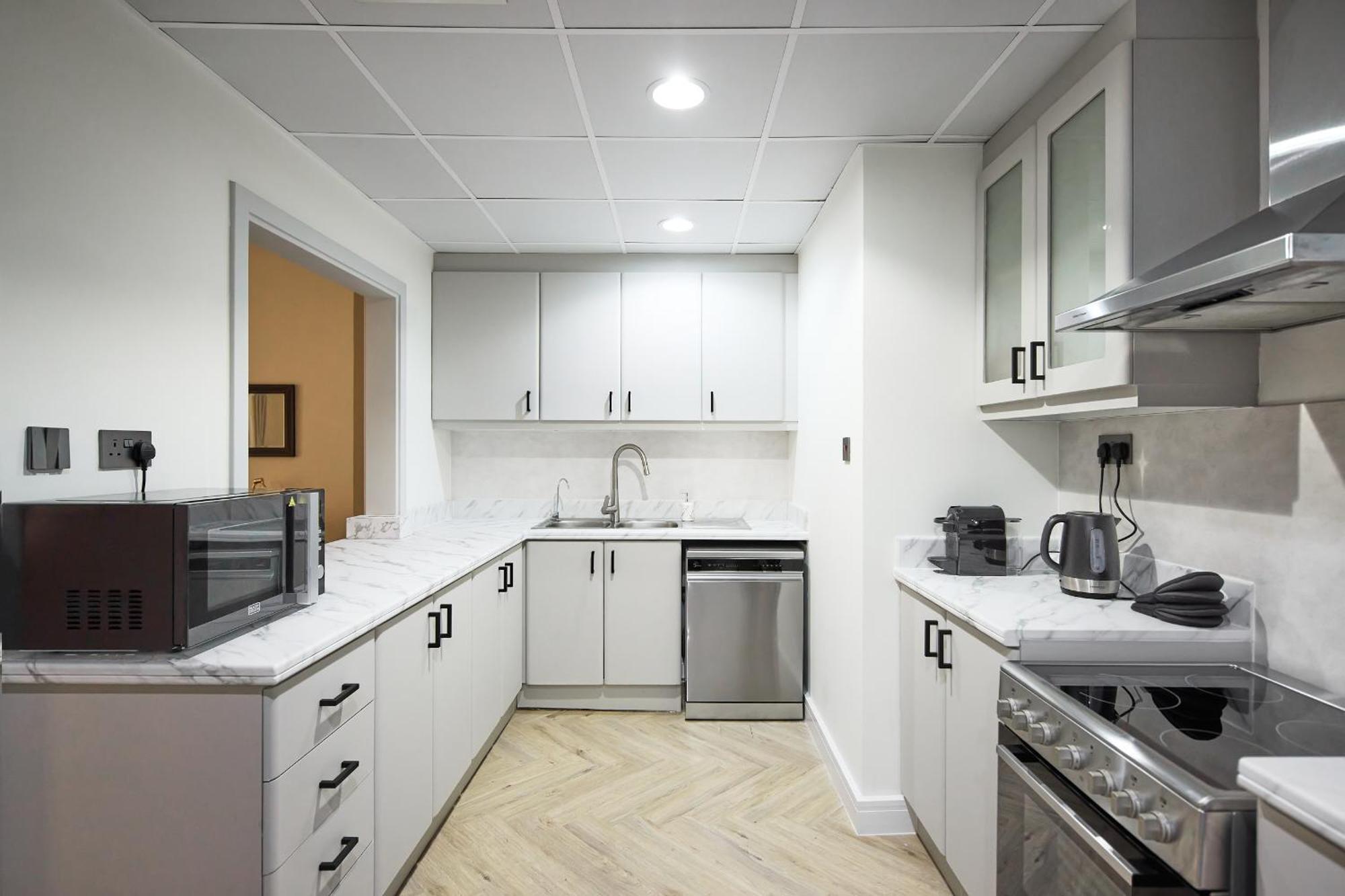 Ultimate Luxury 2bdr Beachfront Dubai